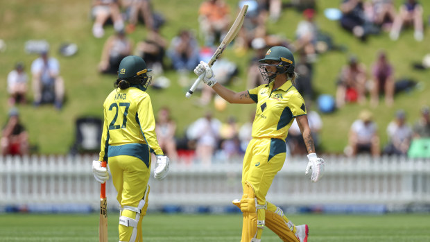 Australia complete ODI series clean sweep as New Zealand sag to 20-year low