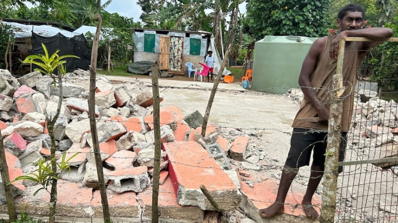 Flooding, landslide fears as severe weather predicted on Christmas Day for earthquake-struck Vanuatu