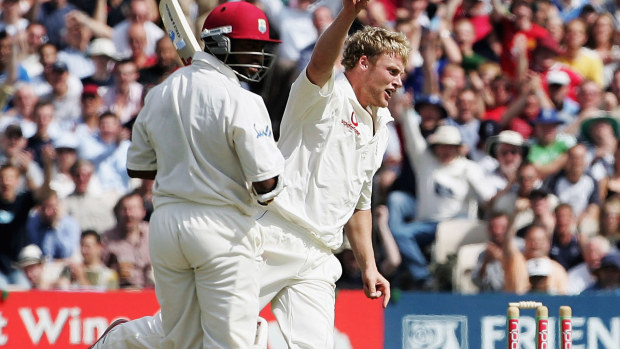 Exclusive three-man club Steve Smith joined with horror feat at the SCG