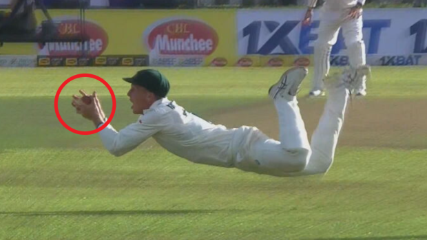 Travis Head's 'magnificent catch' puts Sri Lanka in deep trouble after Australia's mammoth total