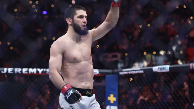 'Absolute best in the world': Islam Makhachev chokes out Renato Moicano to retain UFC title