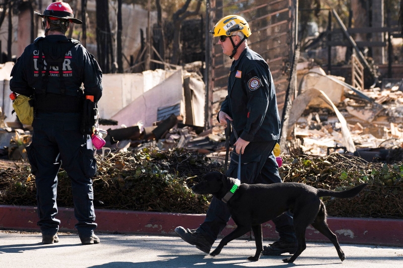 LA fires live updates: Winds strengthen as firefighters battle five blazes in southern California