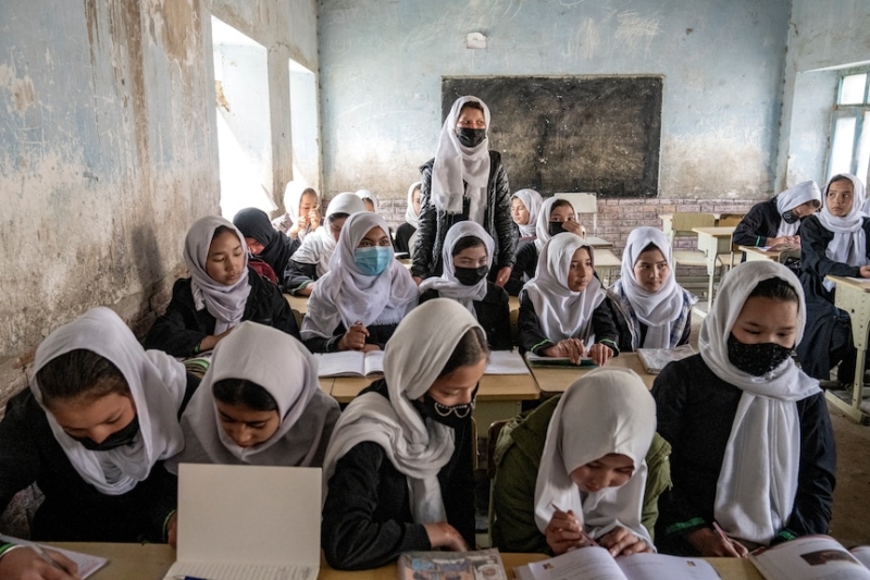 Senior Taliban official urges reversal of education ban on Afghan girls