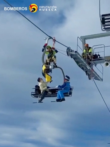 Spanish ski lift accident injures dozens at Astún resort in the Pyrenees