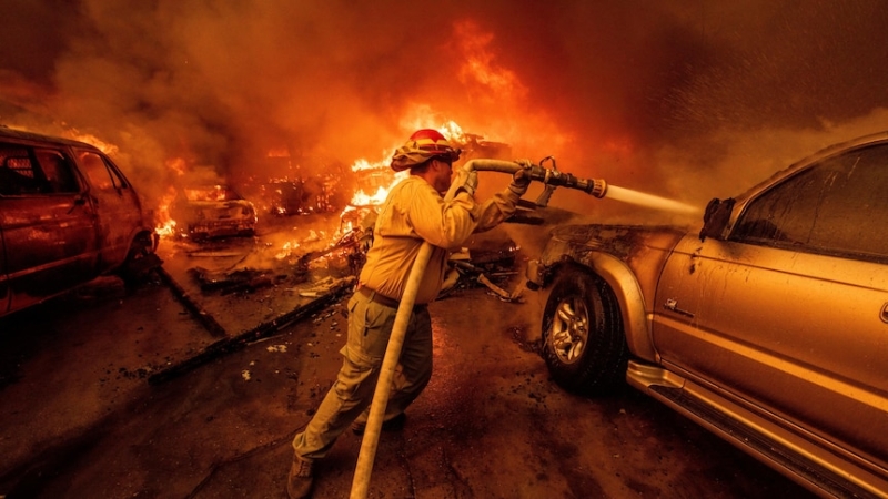 Water supplies ran dry in Los Angeles just when they were needed most