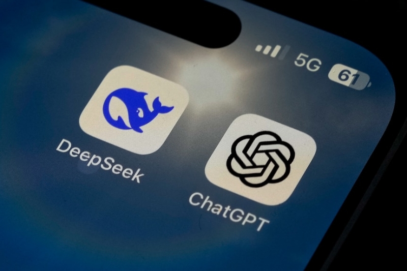 Who is Liang Wenfeng, the founder of AI company DeepSeek?