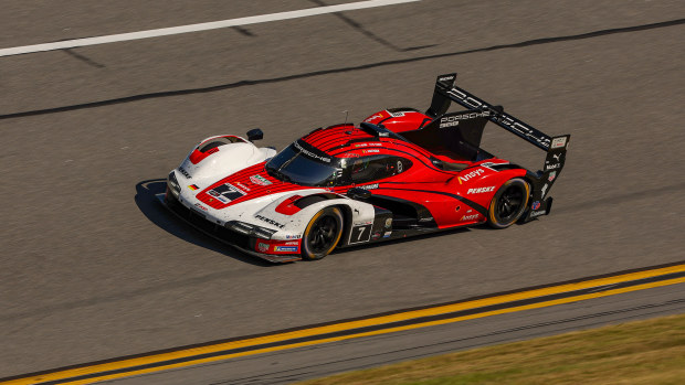 Teammate's late spin duds Scott McLaughlin, Shane van Gisbergen of late Daytona 24-hour charge