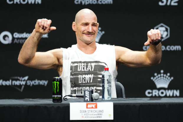 Sean Strickland back for revenge against Dricus Du Plessis at UFC 312