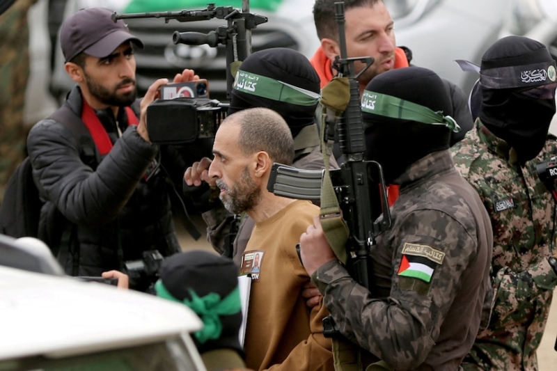 Hamas releases hostages Or Levy, Eli Sharabi and Ohad Ben Ami, Israel releases 183 Palestinians as ceasefire deal holds