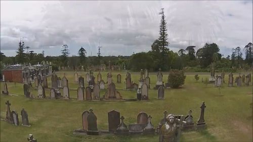 Sydney turf wars erupt as MP claims government is considering turning golf course into cemetery