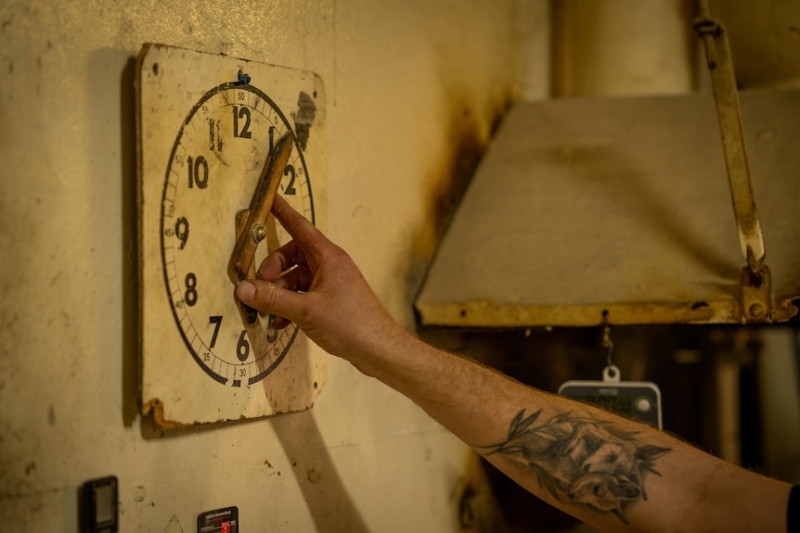 Battling 'big bread' with the help of a century-old Scotch wood-fired oven