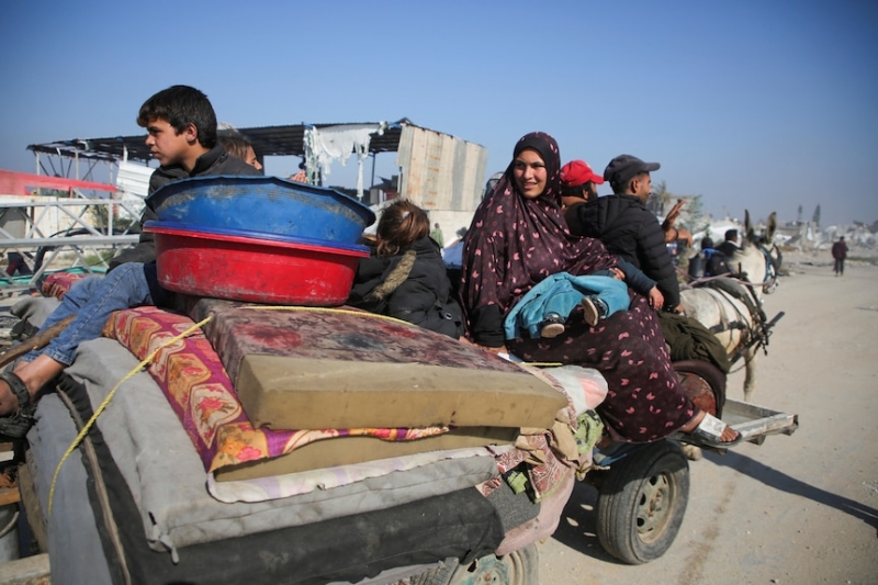 In pictures: Emotional scenes as Palestinians head home to northern Gaza amid ceasefire