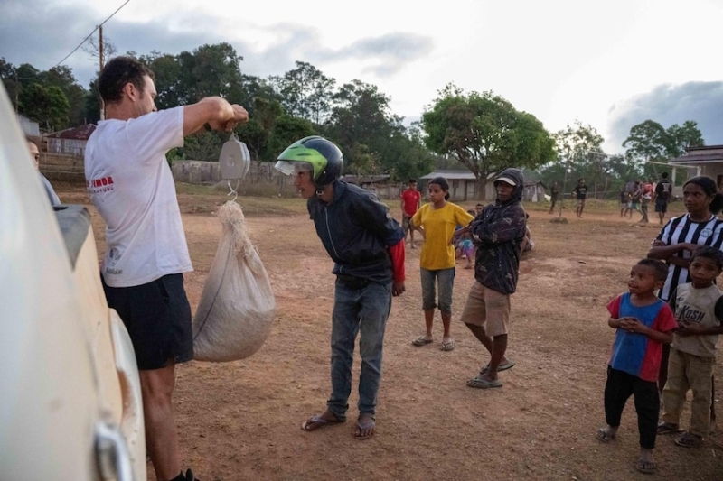 Why don't Australians source more coffee from the Asia-Pacific region?